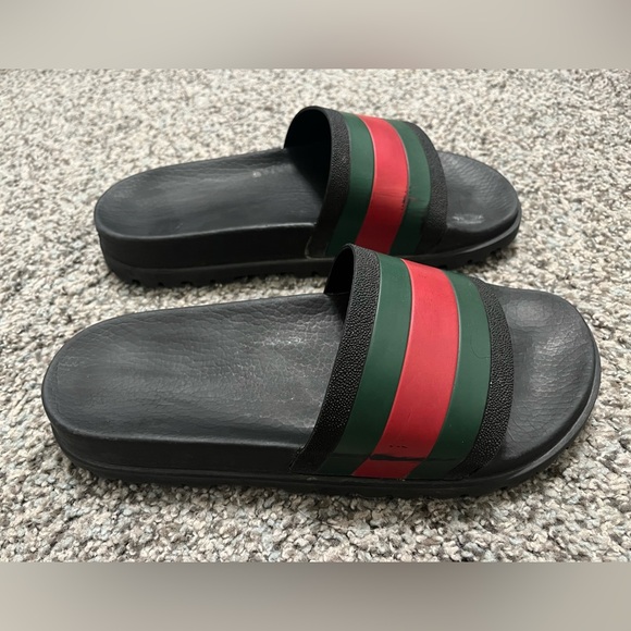 Gucci Men Slides with Red and Green Stripes - Picture 2 of 16